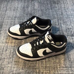 Nike Dunk Sneakers
